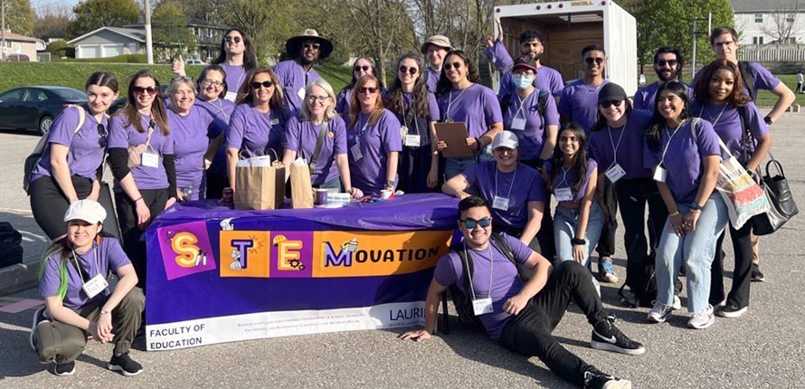 Laurier students at community outreach event